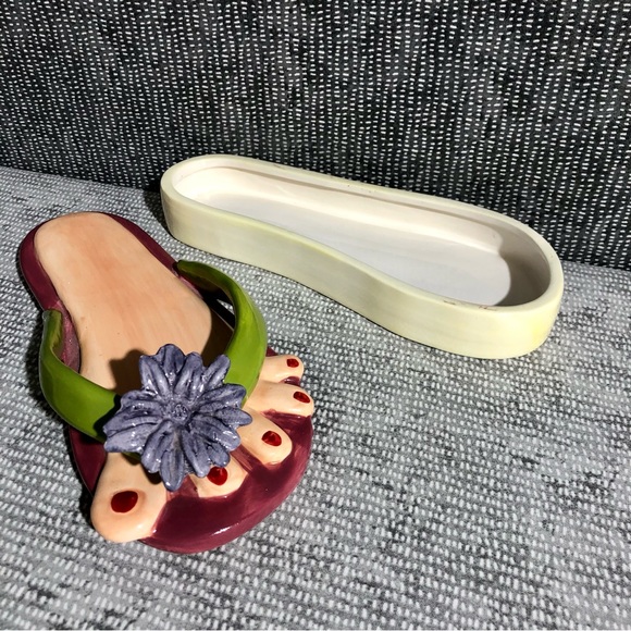 Ceramic Flip Flop Jewelry Dish - Picture 6 of 7